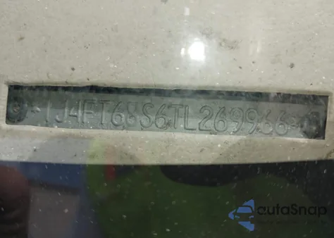 1996 Jeep Cherokee Sport/Classic from USA, damaged, VIN 1J4FT68S6TL269966